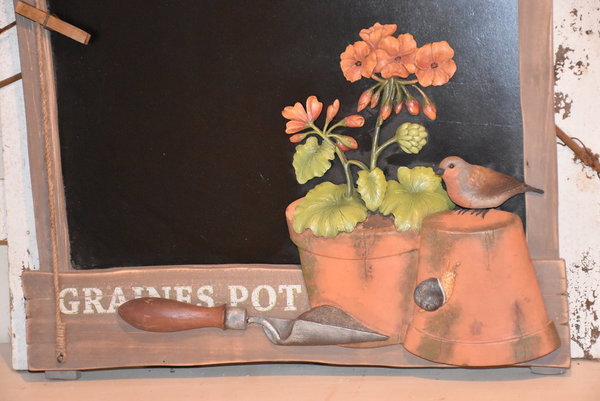 Country Corner Holzbild / Tafel mit Uhr und Blumentöpfen