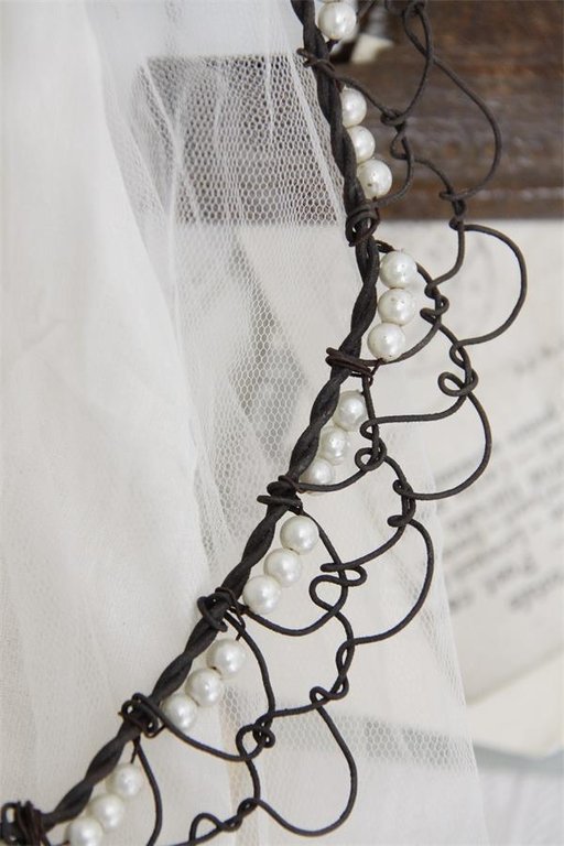 Jeanne D´Arc Living, vintage Diadem aus Metall mit cream pearls