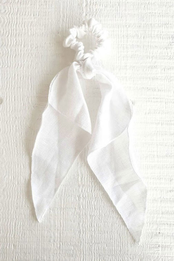 ByPias Haarband Scrunchie aus Leinen in weiß