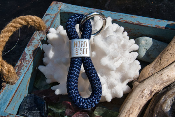 DriftwoodRose Schlüsselanhänger aus blauem Segeltau "Nordsee"