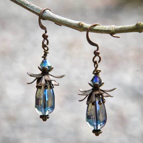 DriftwoodRose - Ohrringe Blütentropfen blau