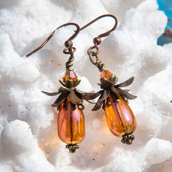 DriftwoodRose - Ohrringe Blütentropfen amber